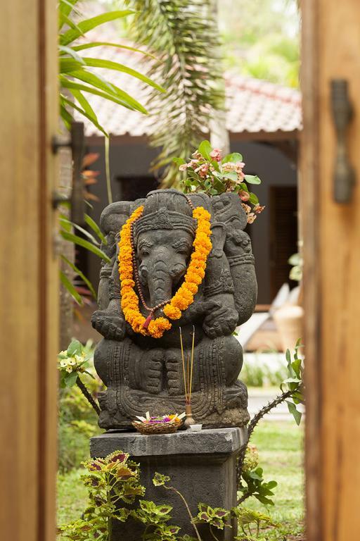 Esterin Villa Ubud Habitación foto